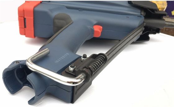 Outil d'isolation à gaz pour les murs extérieurs avec batterie lithium-ion et 4000 clous par charge