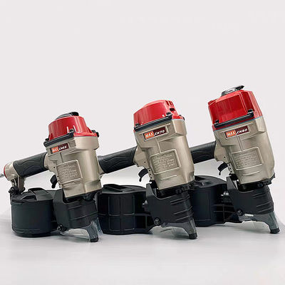 2.88KG Bon rouleau pneumatique pour palettes en bois avec un pistolet à clous à actionnement aérien