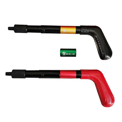 Outils électriques de construction en acier rouge et en plastique
