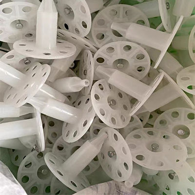 Pièces en plastique, clous en béton avec isolation et revêtement en zinc, diamètre de la tête 7,6 mm