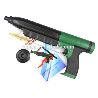 Pistolet de tir à éjection automatique en métal Pistolet de fixation de clous en vert et noir
