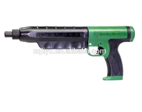 Pistolet d'outil de fixation à action de poudre équipé d'un silencieux avec S3 6.8*18mm 2.2kg de charge de poudre