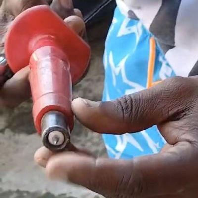 Des clous galvanisés pour le tronc - La clé d'une installation réussie de la climatisation