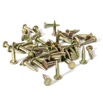Des clous en béton à charnière lisse de 3,0 x 16 mm en jaune galvanisés pour les matériaux de construction